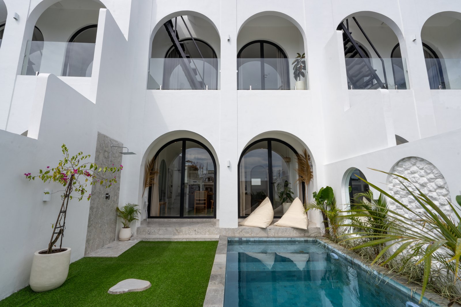 UNU VILLA – UNIT 11 (1)