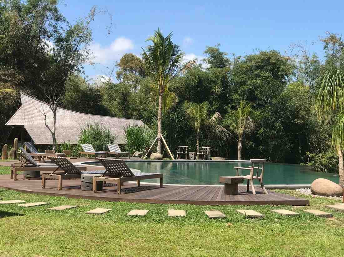 CopyofPoolRestaurant