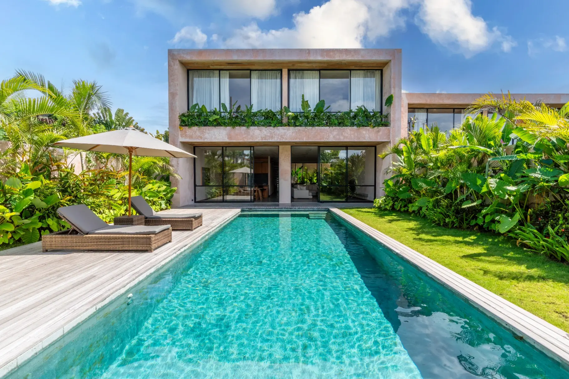 1755831586908-1.20villa-1920