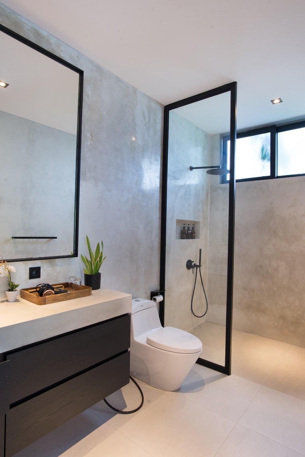 BATHROOMB2