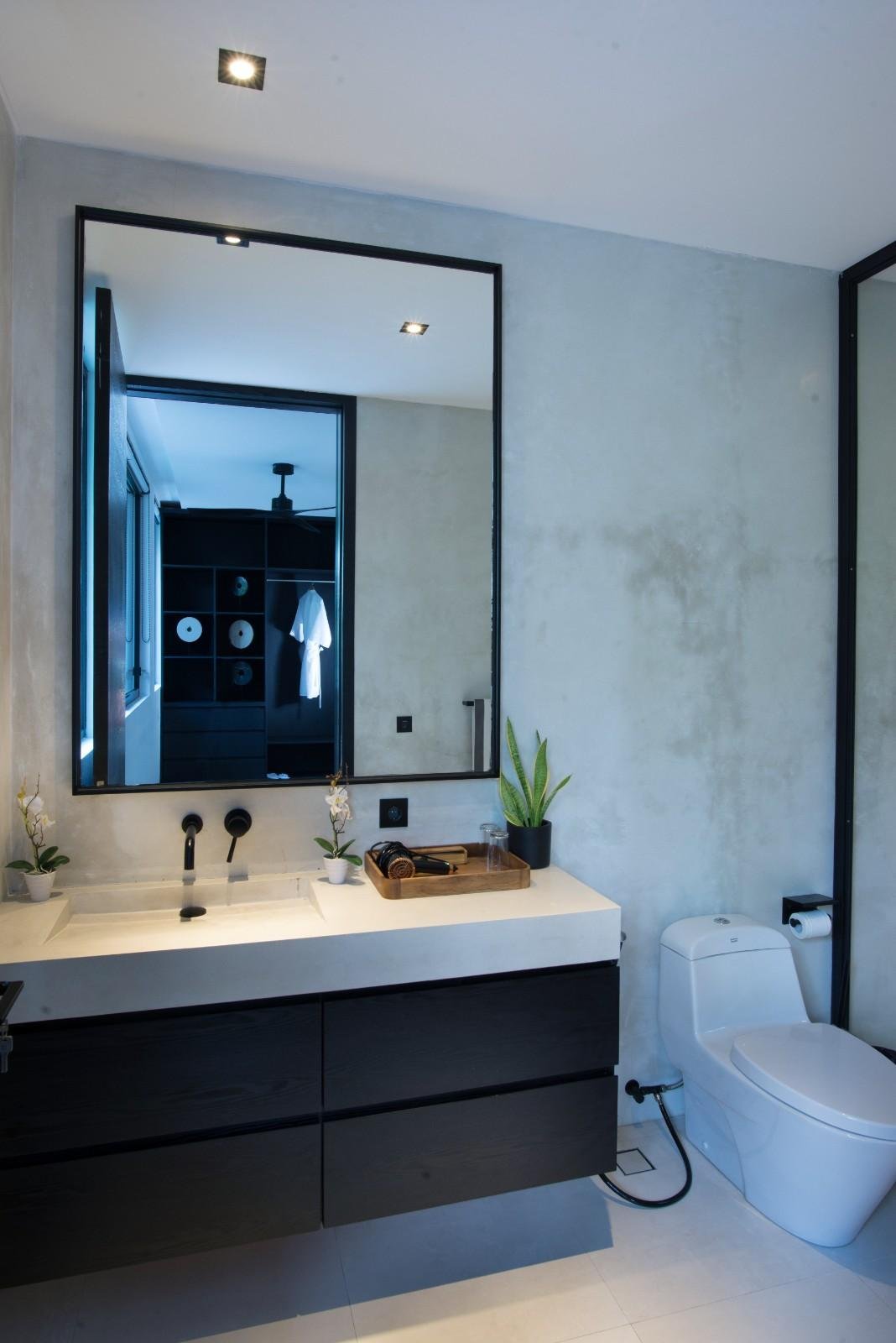 BATHROOMC