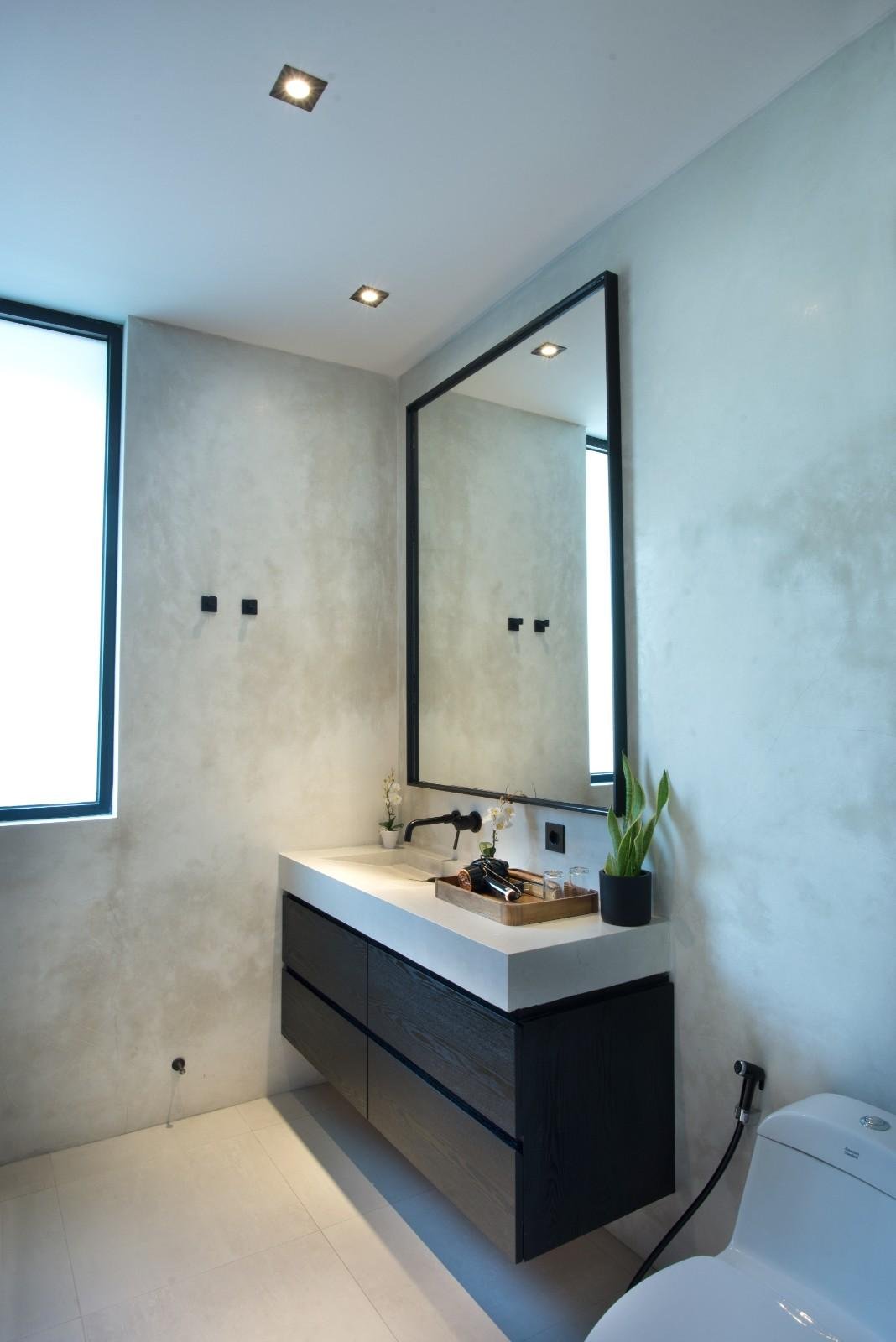 BATHROOMC2