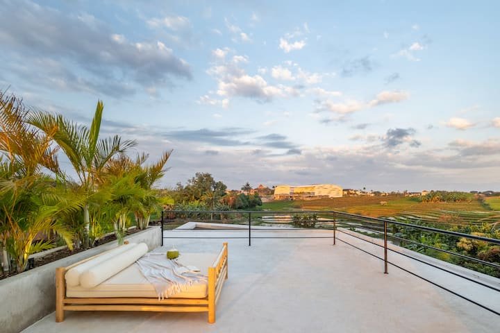 720