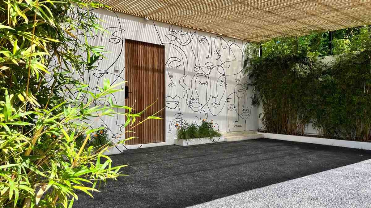 entrance