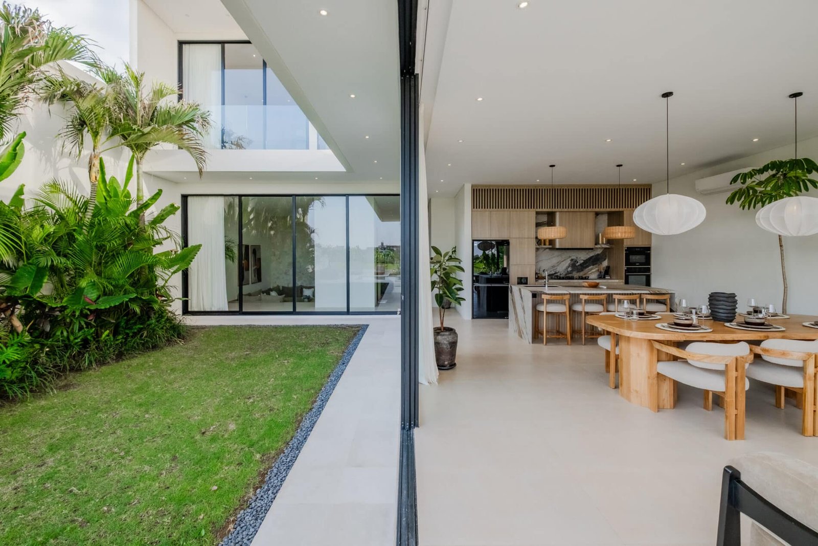 4-Bedroom-Villa-with-Rooftop-Rice-Field-Views-for-Sale-9-scaled-1