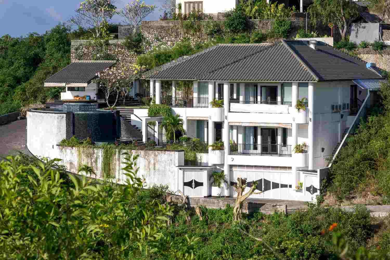 Ocean Height Villa View 03-100kb