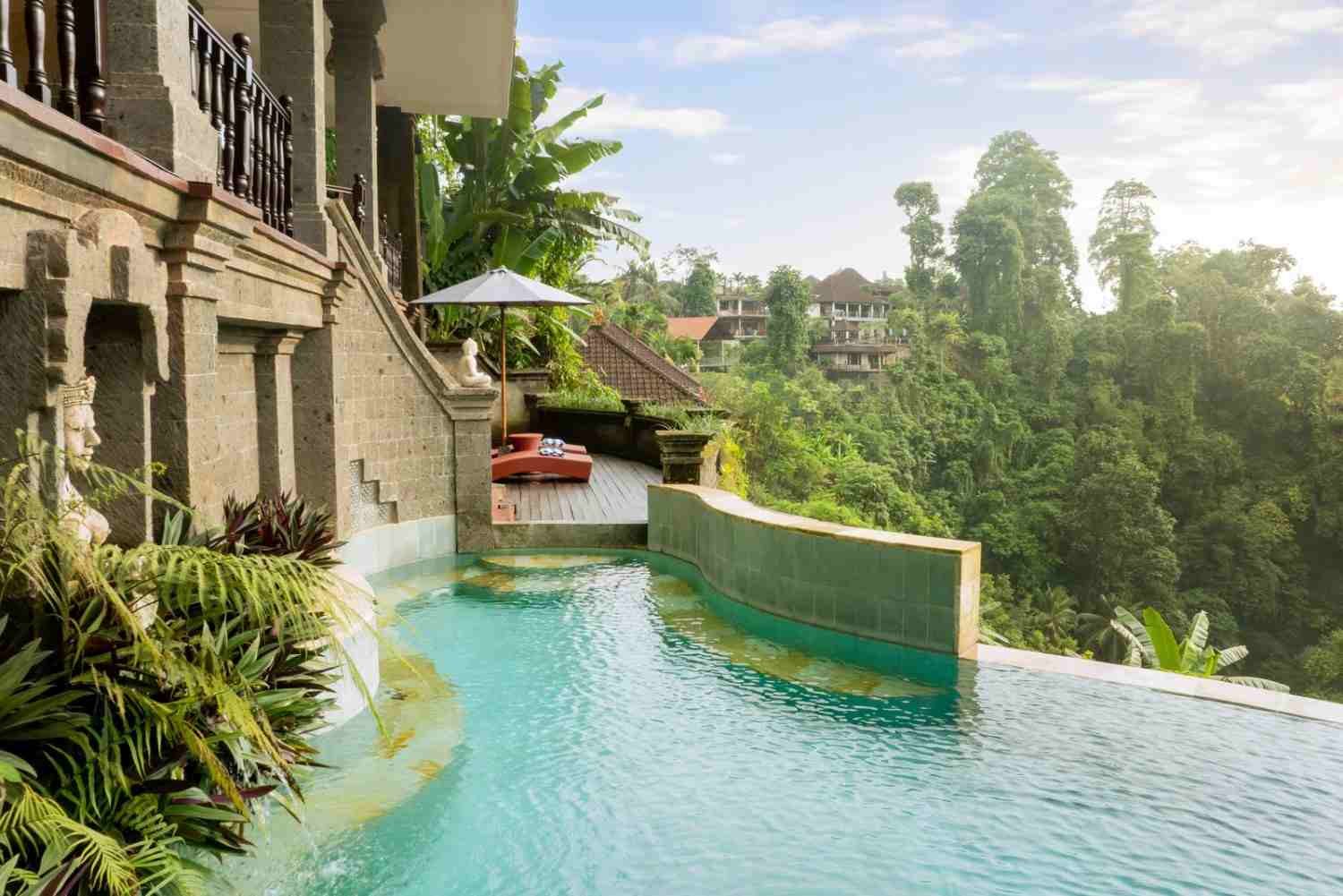 VILLA 1 – OUTDOOR POOL AREA-100kb